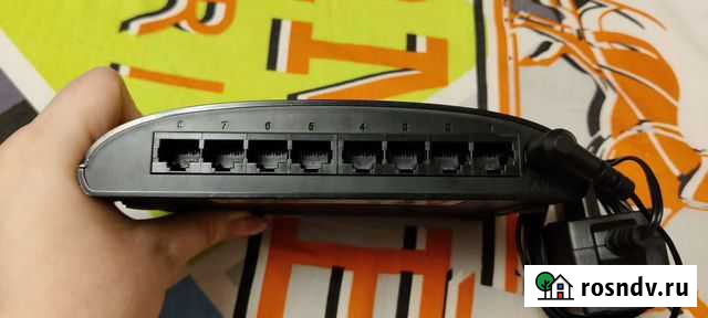 Коммутатор d-link des-1008d Томск - изображение 1