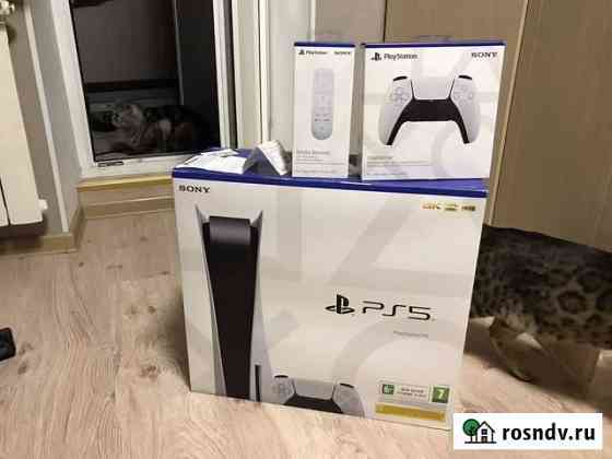 PS5 + геймпад + пульт Великий Новгород