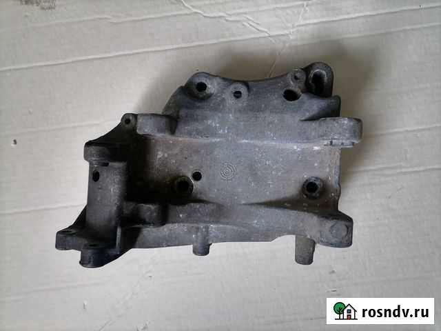 Кронштейн генератора для Peugeot 206 1998-2012 Камышин - изображение 1