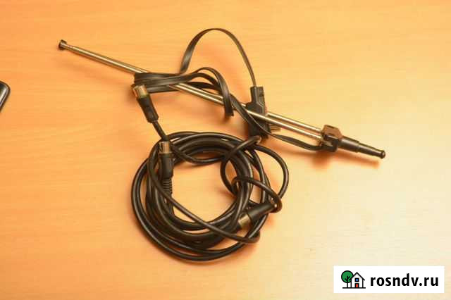 Антенна для тв комнатная с кабелем Красноярск - изображение 1