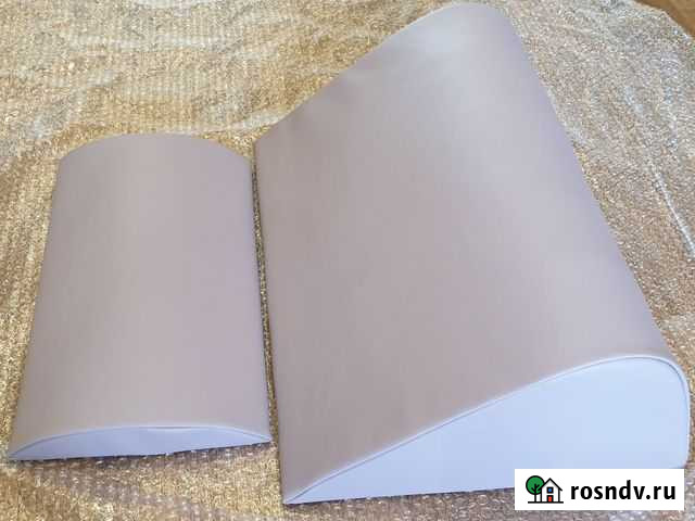 Подушка для наращивания ресниц под колени и поясни Мурманск - изображение 1