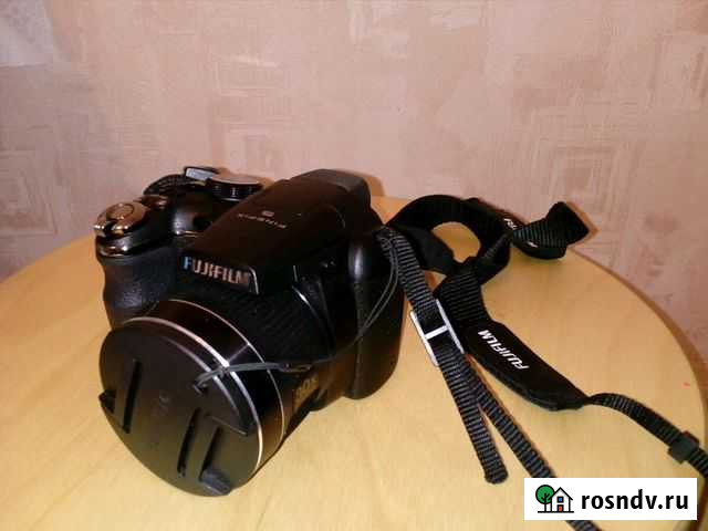 Цифровая камера FujiFilm FinePix S4000 Батайск - изображение 1