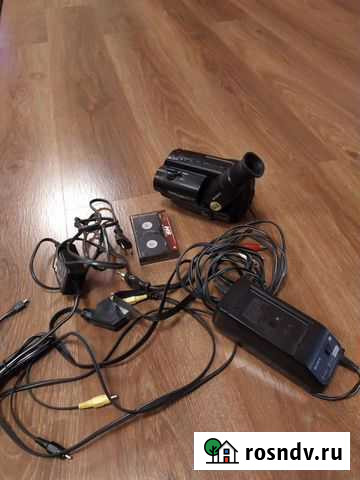 Кассетная видеокамера бу Омск - изображение 1