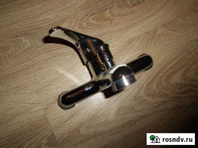 Смеситель для ванны и душа с коротким изливом Рязань - изображение 1