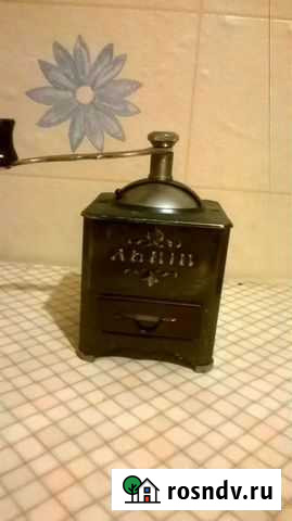 Кофемолка. Мельница. СССР Череповец - изображение 1