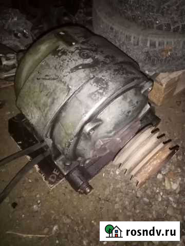 Электродвигатель бу СССР 220/380 Майкоп - изображение 1