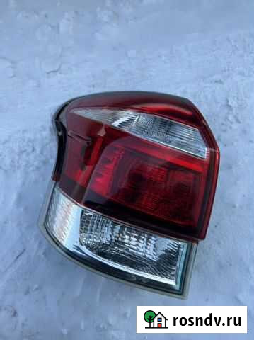 Стоп сигнал fielder 160 Нерюнгри - изображение 1