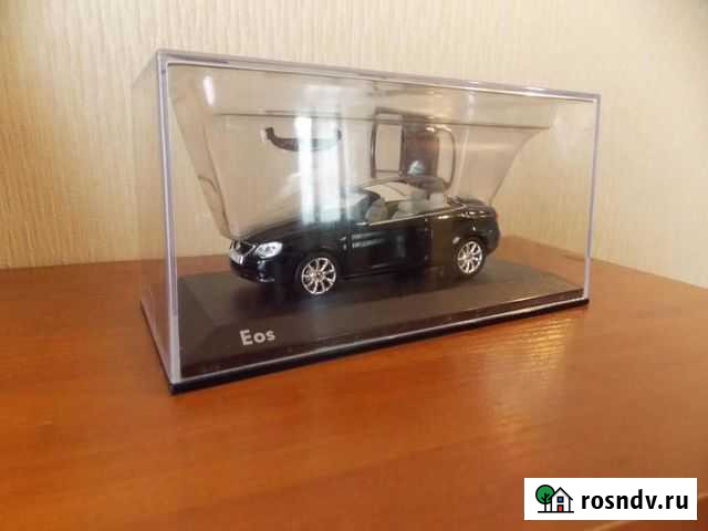 Volkswagen Eos фирменная модель 1:43 Казань - изображение 1