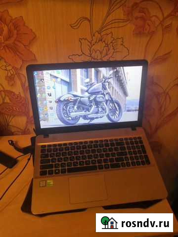Ноутбук Asus Геленджик - изображение 1