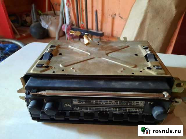 Приемник москвич 412 оригинал ретро СССР Волжский - изображение 1