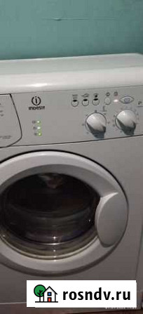 Стиральная машина бу indesit узкая Красноярск - изображение 1