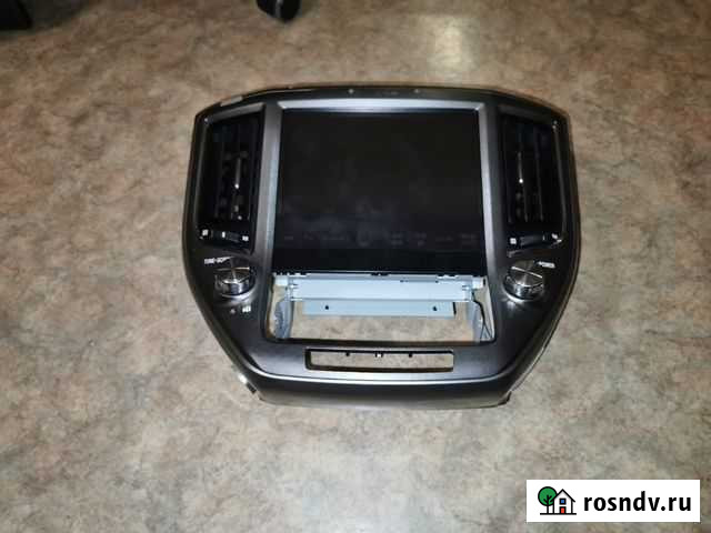 Монитор на Тойоту Crown Биробиджан - изображение 1