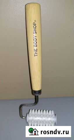 Массажный валик для лица The Body Shop Балашов - изображение 1