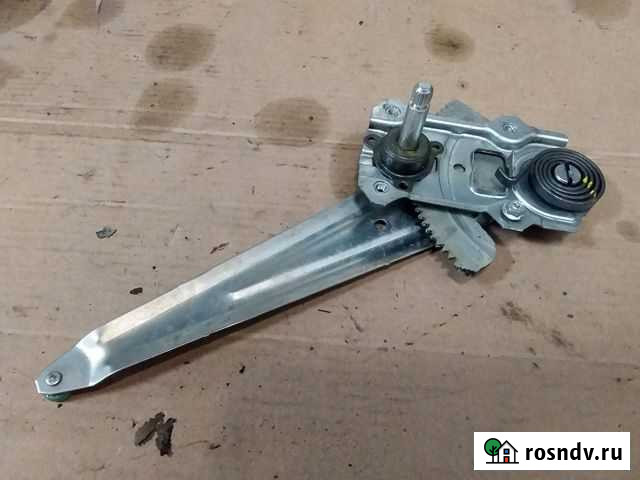 Стеклоподъемник Suzuki Vitara IV задний правый Магнитогорск - изображение 1