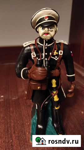 Модель солдатики из пластилина Строитель - изображение 1