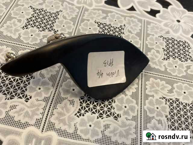 Подбородник для скрипки 4/4 новый Москва - изображение 1