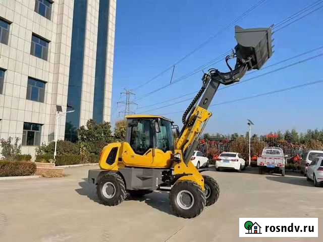 Телескопический погрузчик Redstar TL2500, 2021 Владивосток - изображение 1