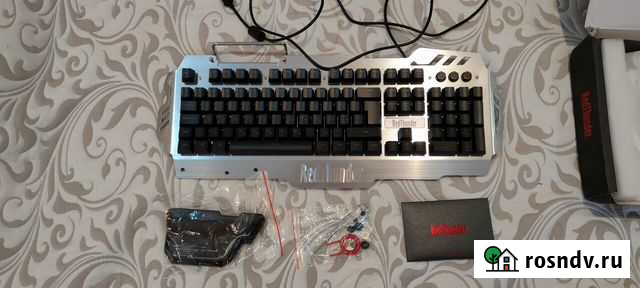 Игровая механическая клавиатура RED thunder K-900 Канск - изображение 1