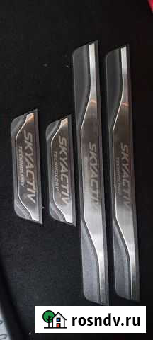 Накладки на пороги mazda Казань - изображение 1