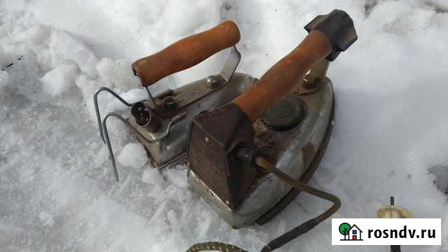 Утюги электрические СССР цена за оба Курган - изображение 1