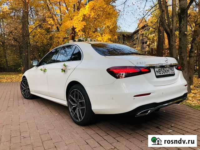 Аренда автомобиля Мерседес на свадьбу с водителем Москва - изображение 1