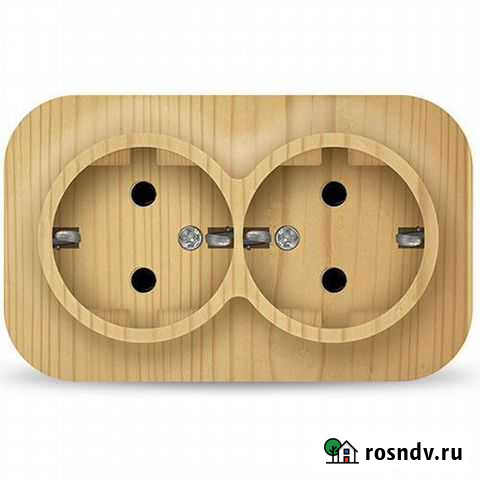 Розетка двойная с заземл, сосна universal ionich Новомосковск - изображение 1