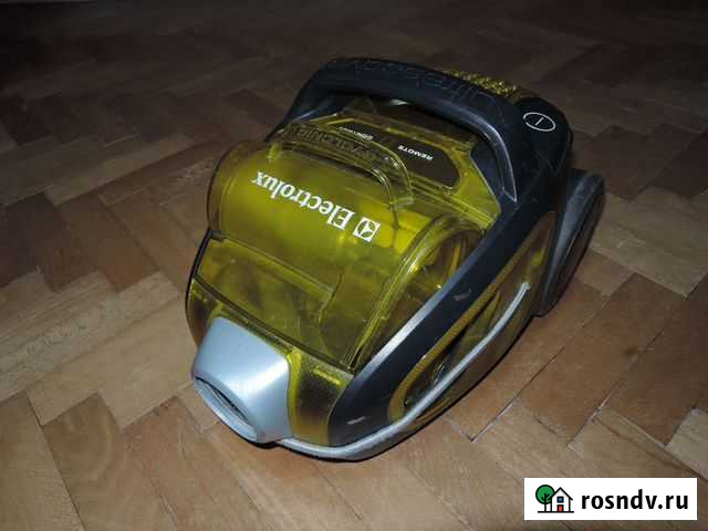 Пылесос ZUA3840 корпус-агрегат Москва - изображение 1