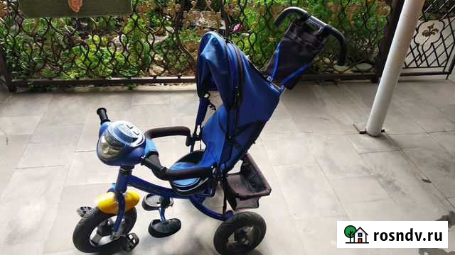 Детский велосипед б/у с ручкой 3колесный Владикавказ - изображение 1