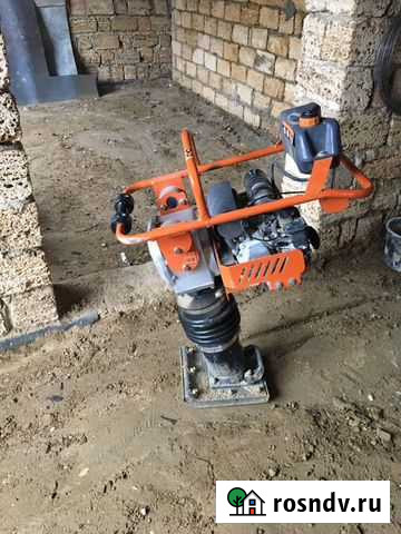 Трамбовка вибронога виброплита Феодосия - изображение 1