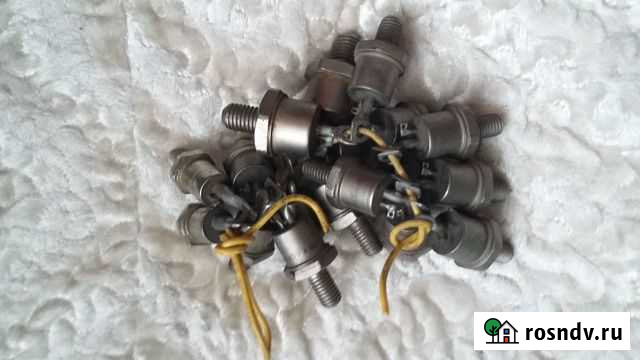 Тиристоры т 142-80 от 9 кл.т122-20 от 10кл Красноярск - изображение 1