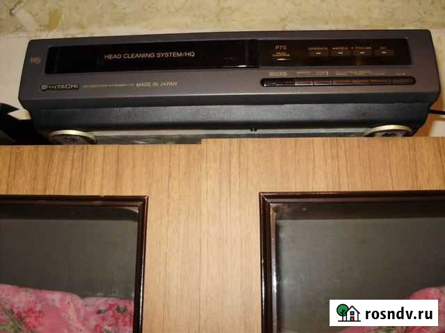 Видеомагнитофон hitachi без пульта рабочий Ростов-на-Дону - изображение 1