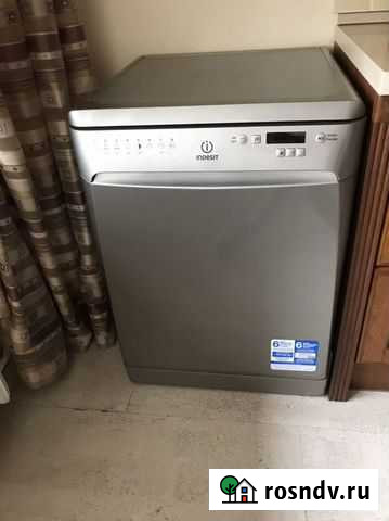 Посудомоечная машина Indesit Светлый - изображение 1