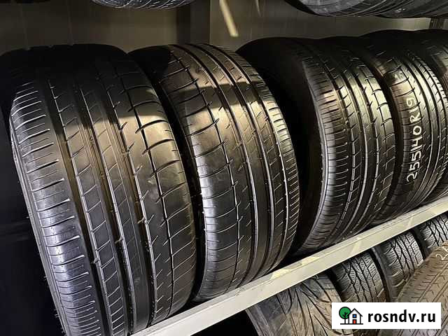 Автопокрышки 255/40 R19 Светлый - изображение 1