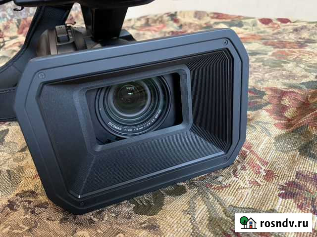 Продам видеокамеру Panasonic HC X1 Хабаровск - изображение 1