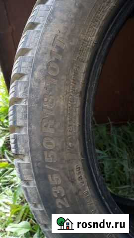 Комплект зимней шипованной резины r18 Тверь - изображение 1