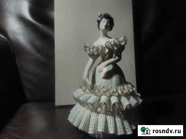 Фарфоровая статуэтка (Румыния) Елец - изображение 1