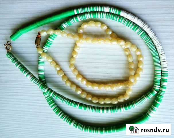 Целлулоид, пайетки бусы из СССР, 60-70-е Москва - изображение 1