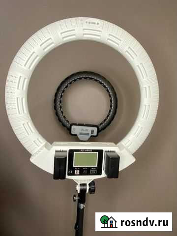 Кольцевая лампа со штативом Краснодар - изображение 1