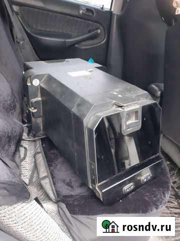 Холодильник mercedes A220 830 0160 Кемерово - изображение 1