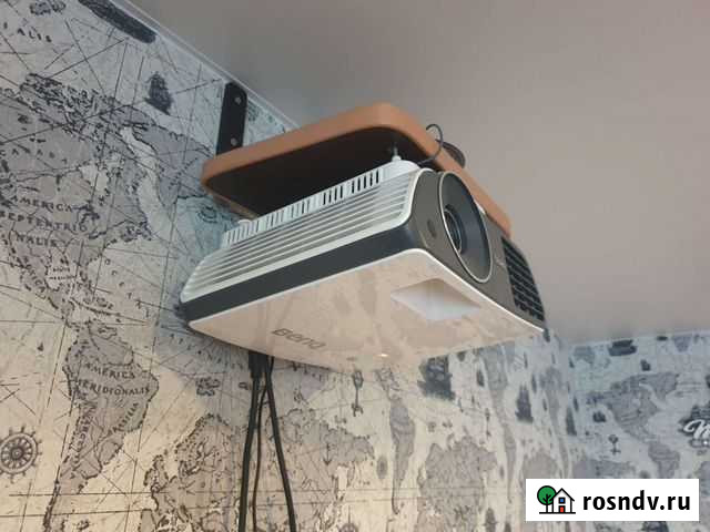 Проектор BenQ w700 Междуреченск - изображение 1