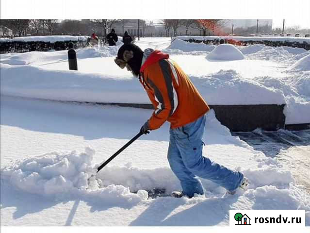Чищу снег, на крышах, на участке Ильинский - изображение 1