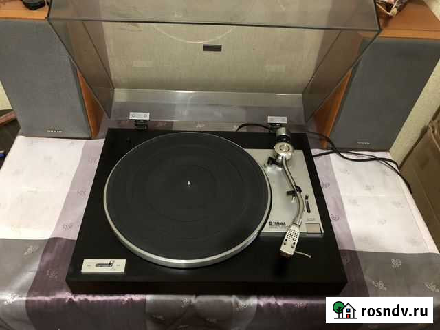 Виниловый проигрыватель yamaha YP-211 Артем - изображение 1