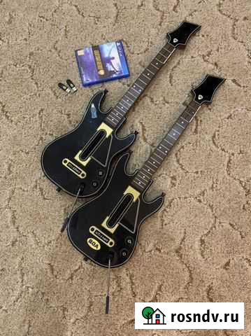 Guitar Hero live playstation 4, 2 гитары и игра Красноярск - изображение 1