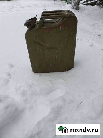 Продам канистру 20л Хабаровск - изображение 1