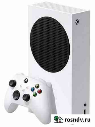 Xbox series s, 2 геймпада, game pass, зарядная ста Тольятти