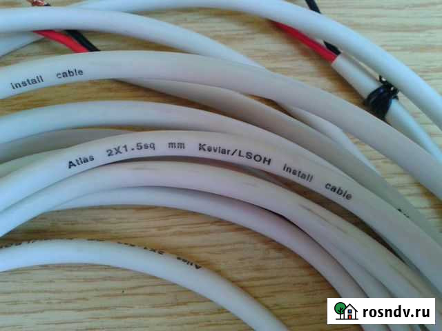 Atlas kevlar lsoh 2 кабель для акустики Джанкой - изображение 1