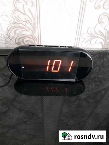 Часы будильник 220v Северск - изображение 1