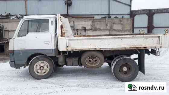 Nissan Atlas, 1990 Березовка