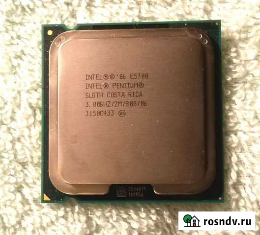 2 ядра Pentium E5700 3.0Ghz, 2M, 800Mhz, sok 775 Саратов - изображение 1