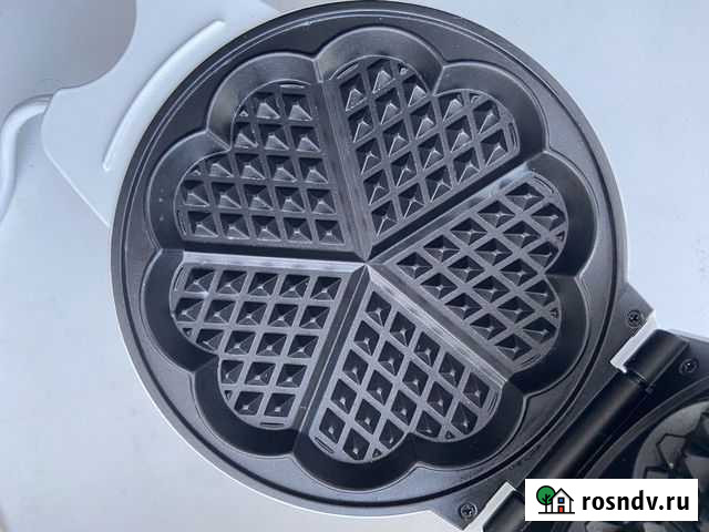 Вафельница электрическая новая Краснообск - изображение 1